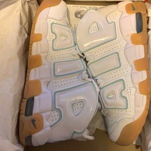 Nike Uptempo